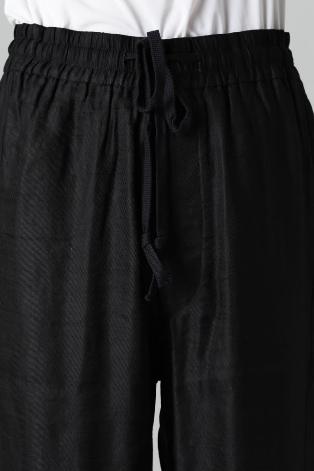 Tapered Cut Drawstring Pants