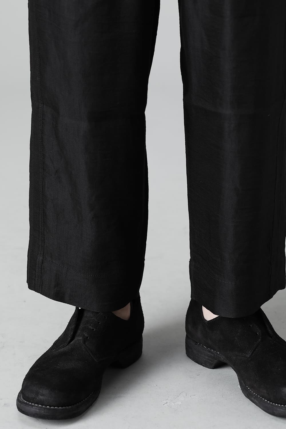 Tapered Cut Drawstring Pants