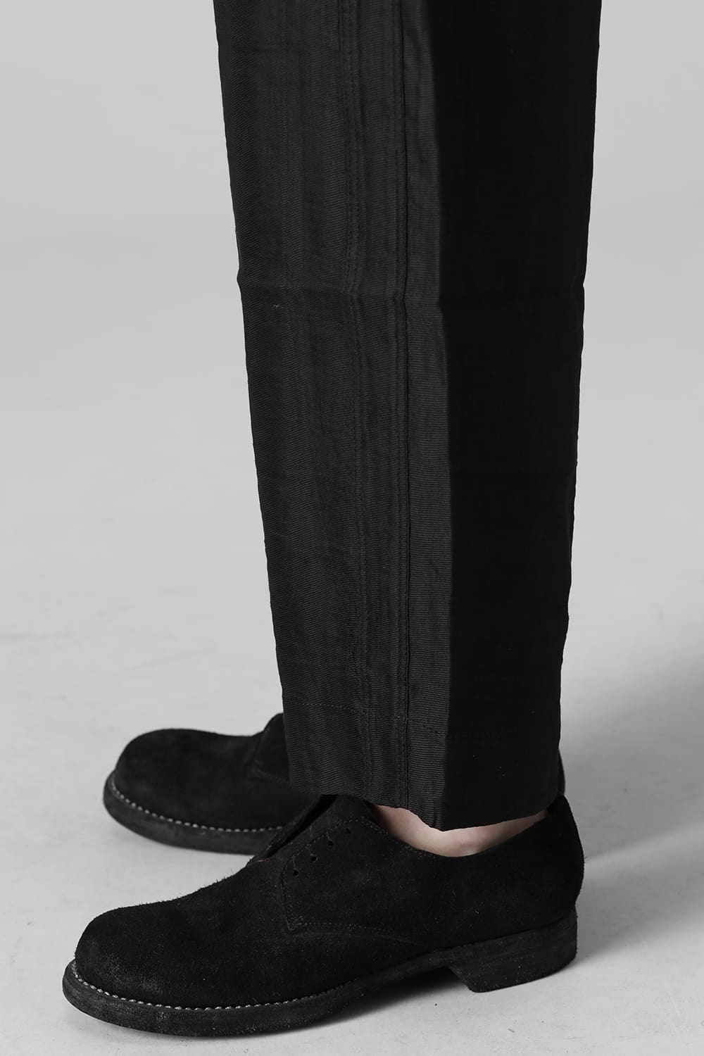 Tapered Cut Drawstring Pants