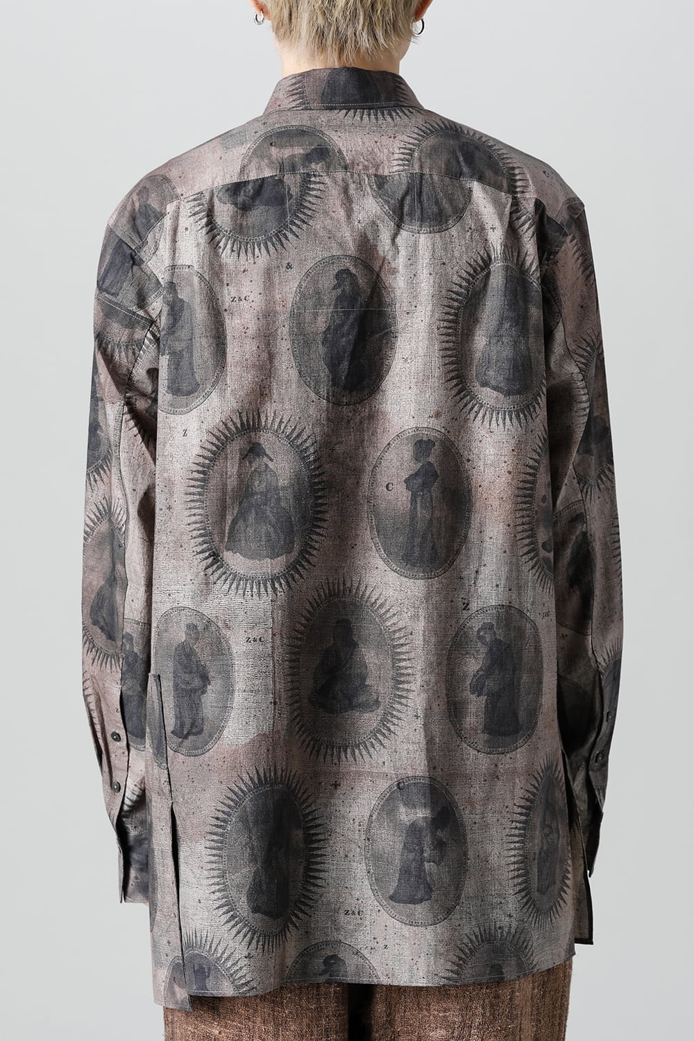 Elongated Shirt With Scholar Print