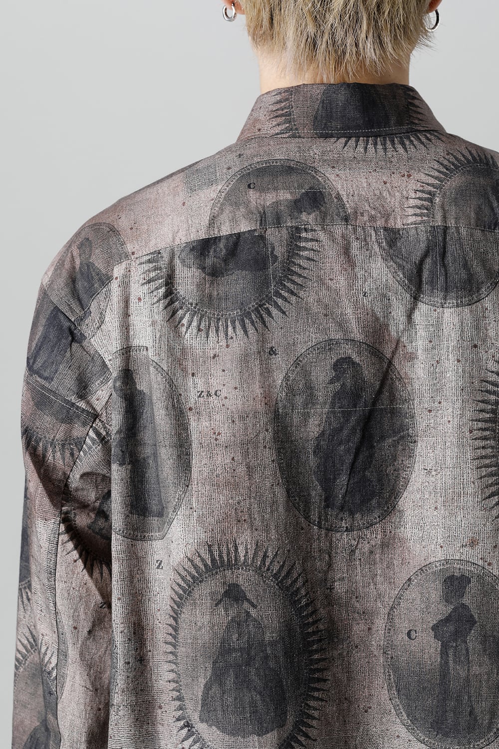 Elongated Shirt With Scholar Print