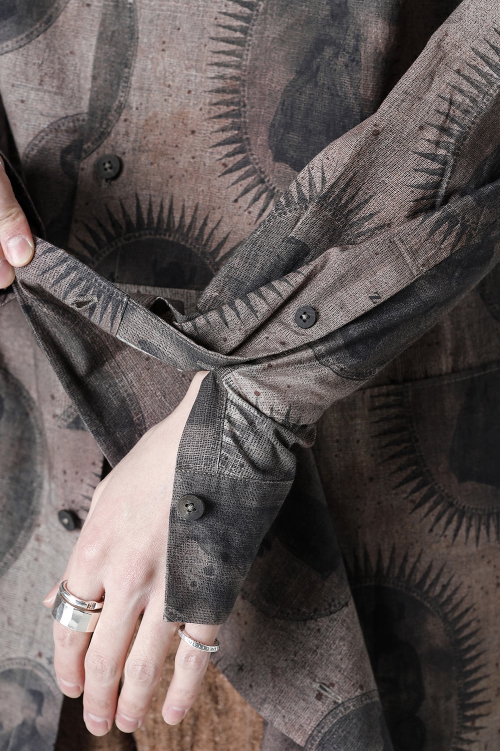 Elongated Shirt With Scholar Print