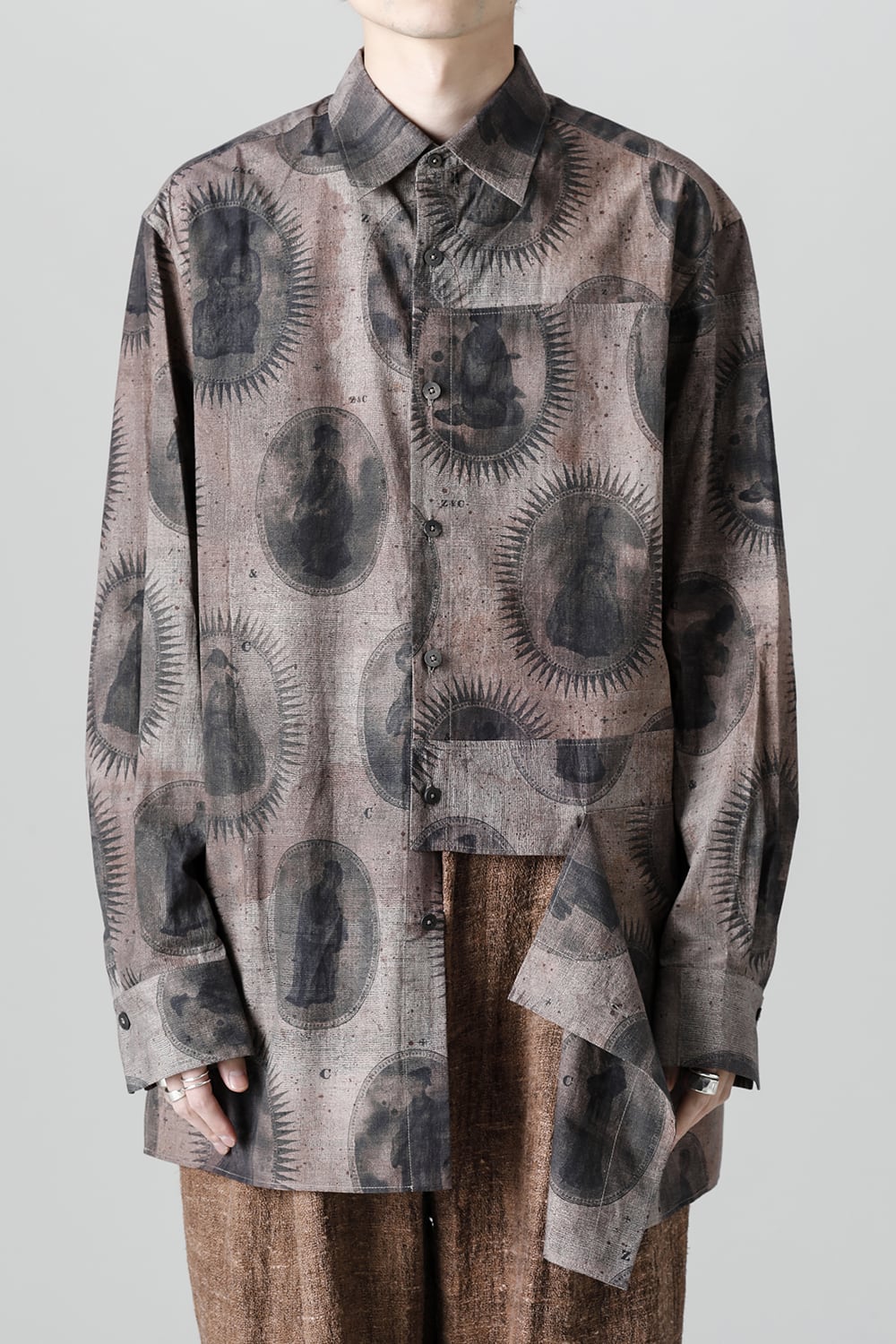 Elongated Shirt With Scholar Print