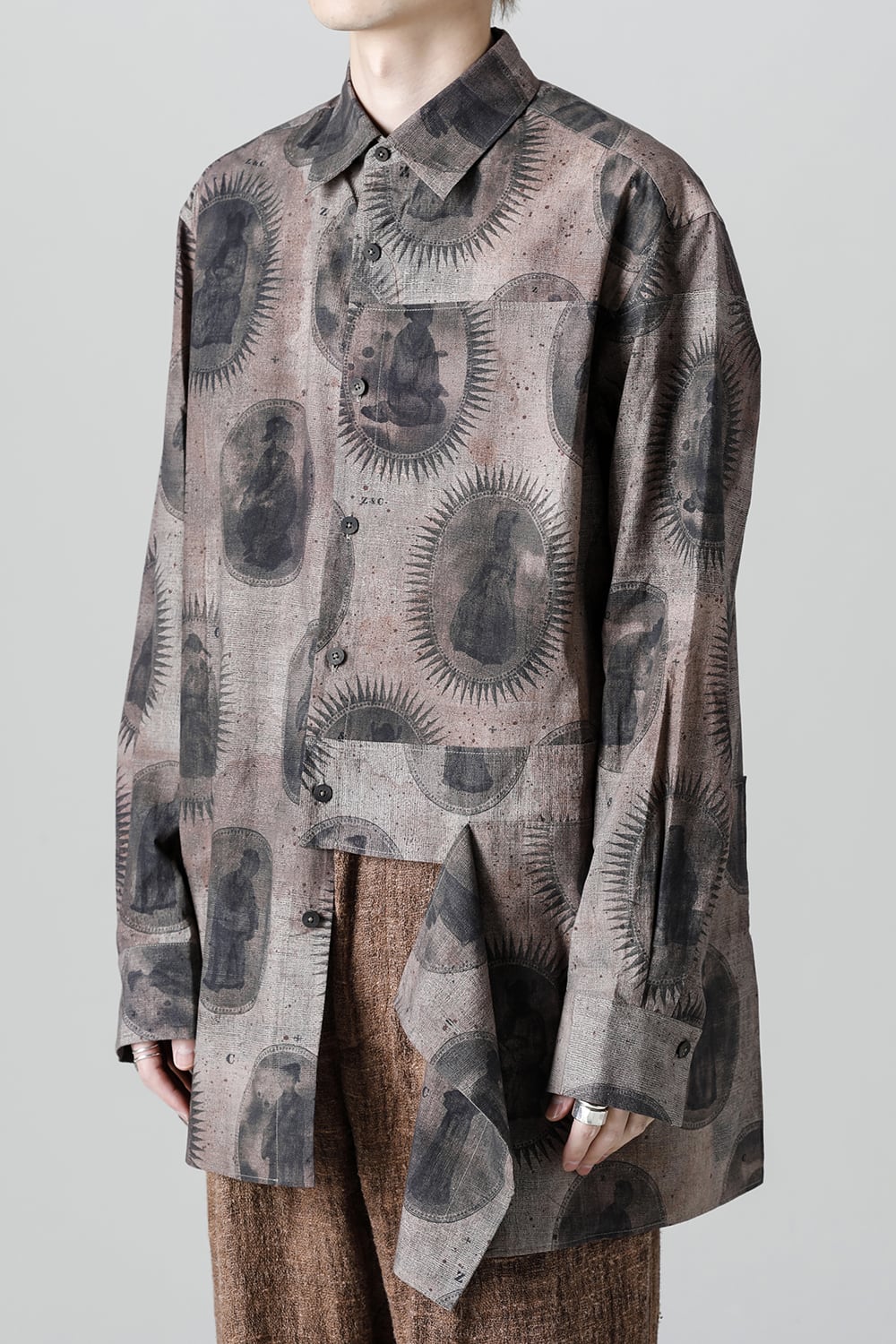 Elongated Shirt With Scholar Print