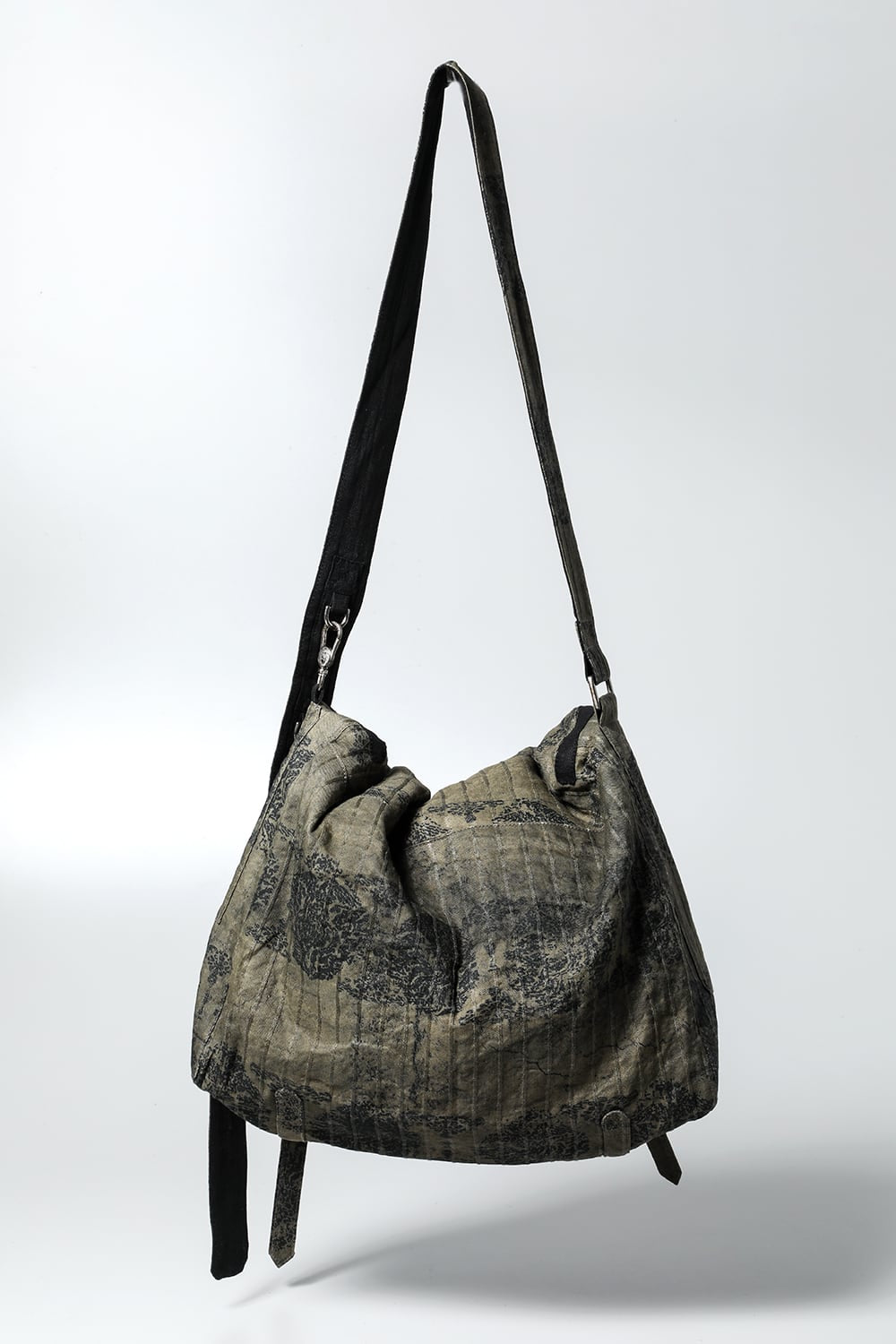 メッセンジャーズバッグ