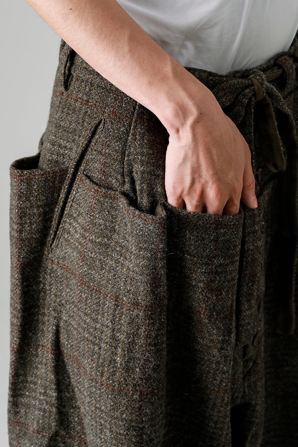 Front Pleats Wide Drawstring Trousers