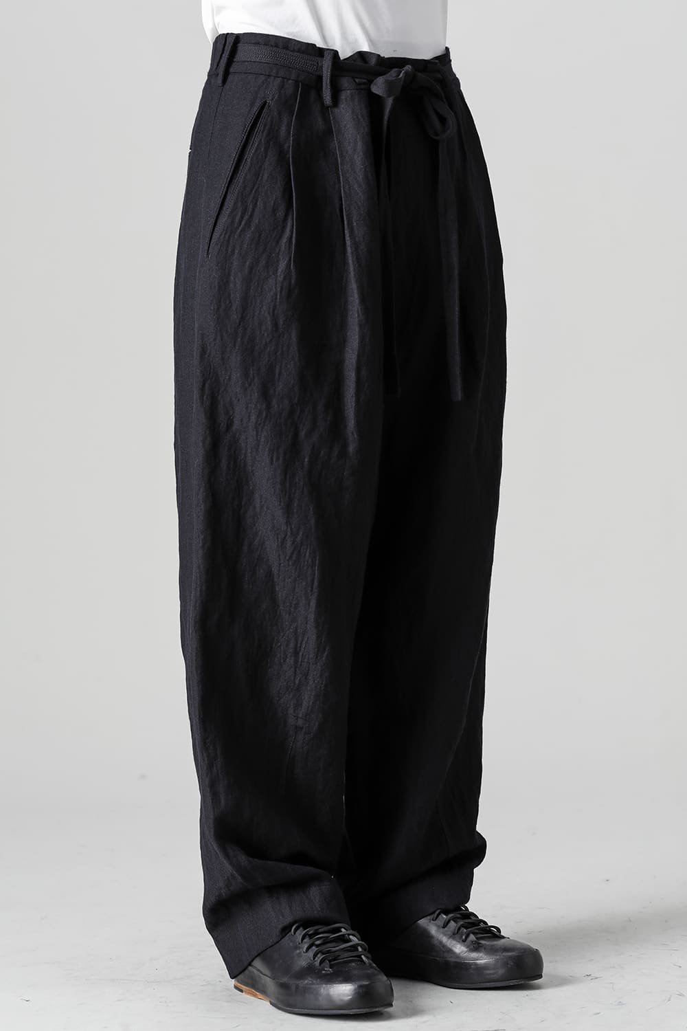 Half Drawstring Trousers