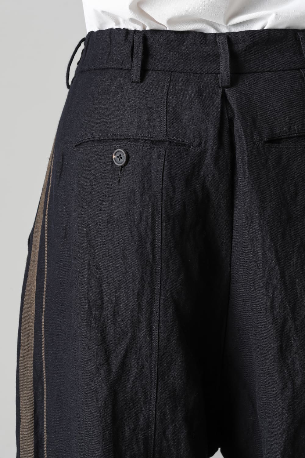 Half Drawstring Trousers
