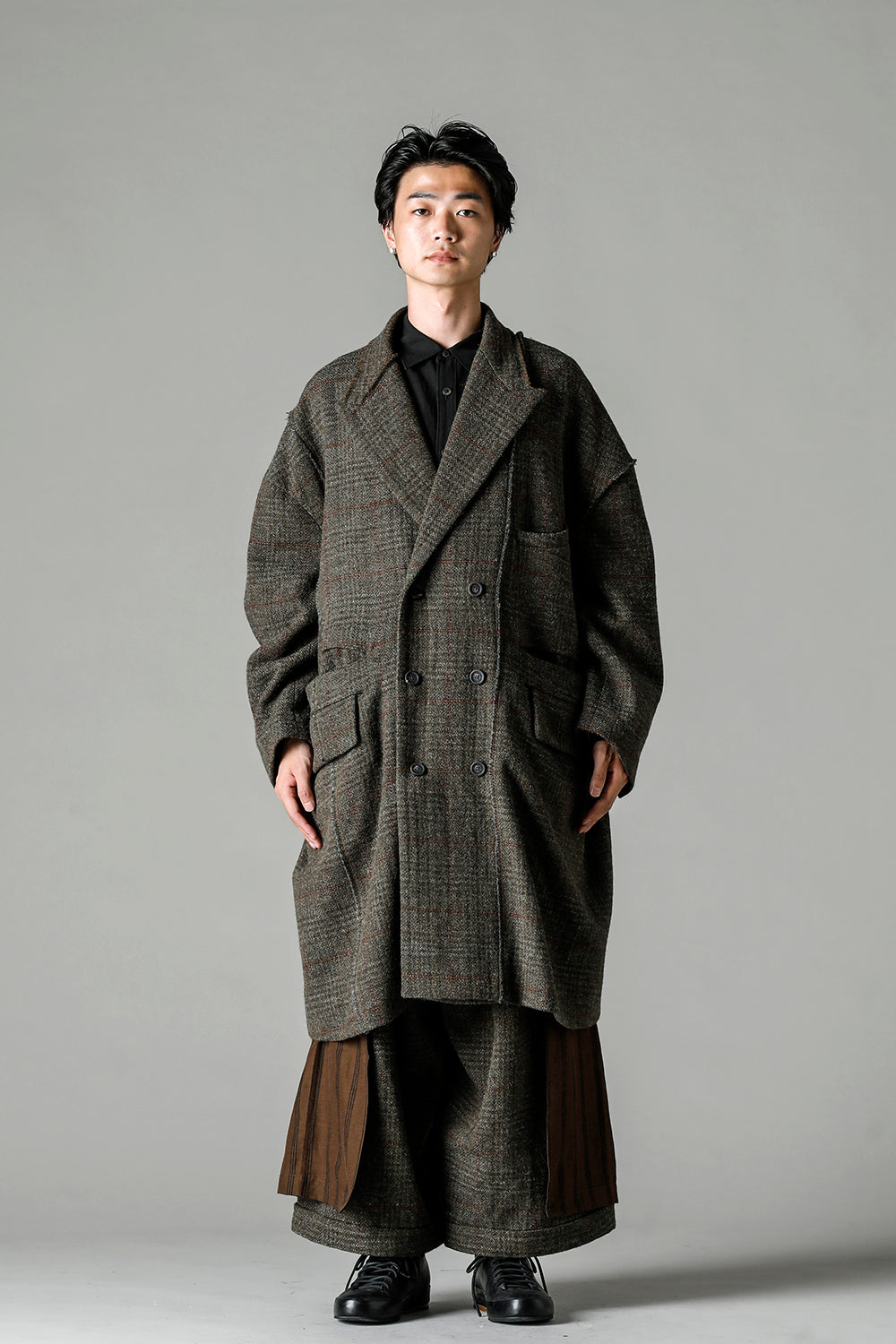 ダブルブレスト オーバーサイズコート