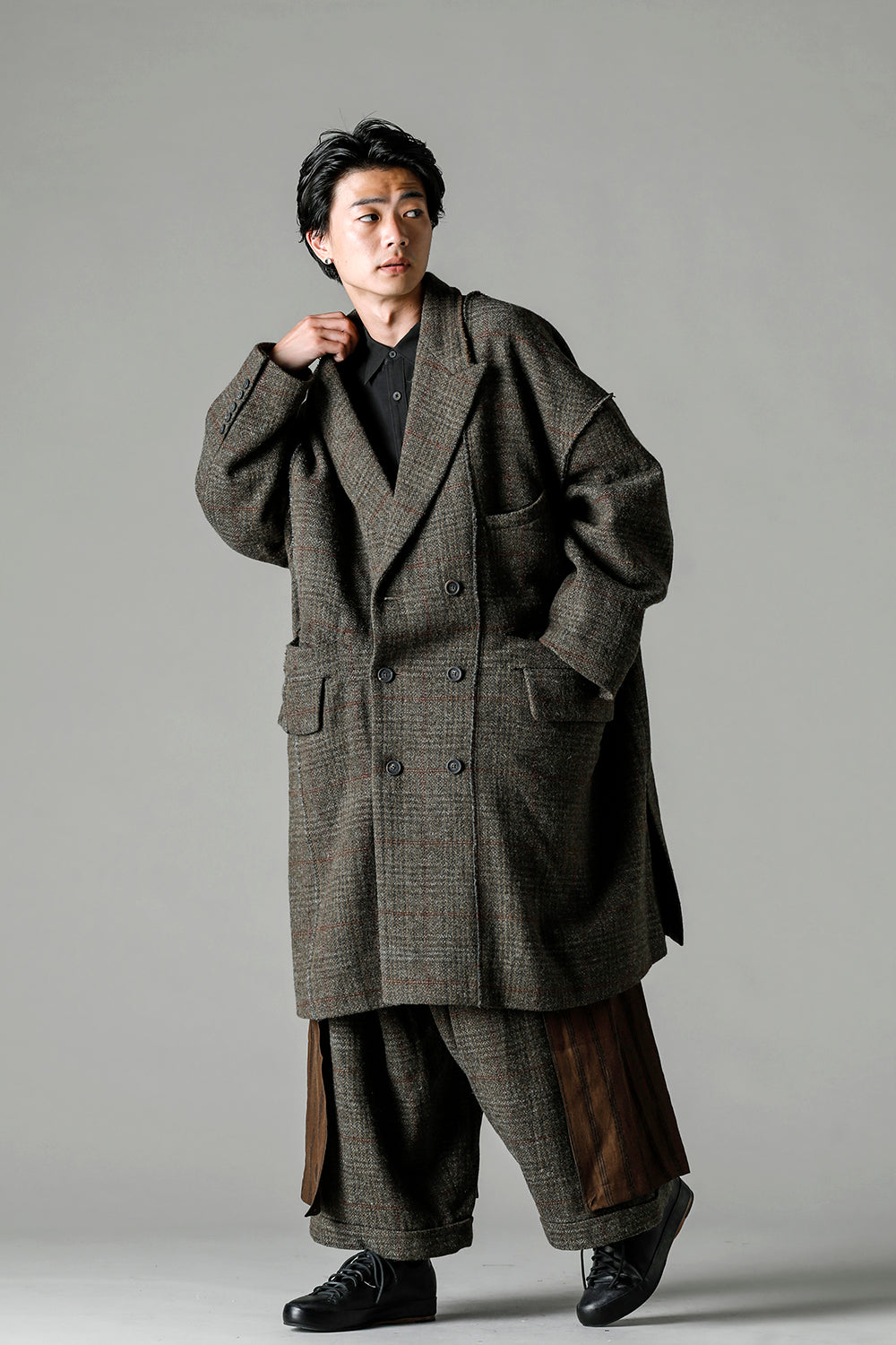 ダブルブレスト オーバーサイズコート