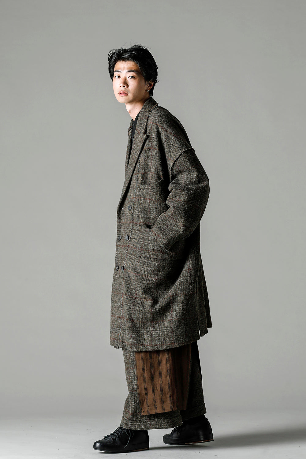 ダブルブレスト オーバーサイズコート