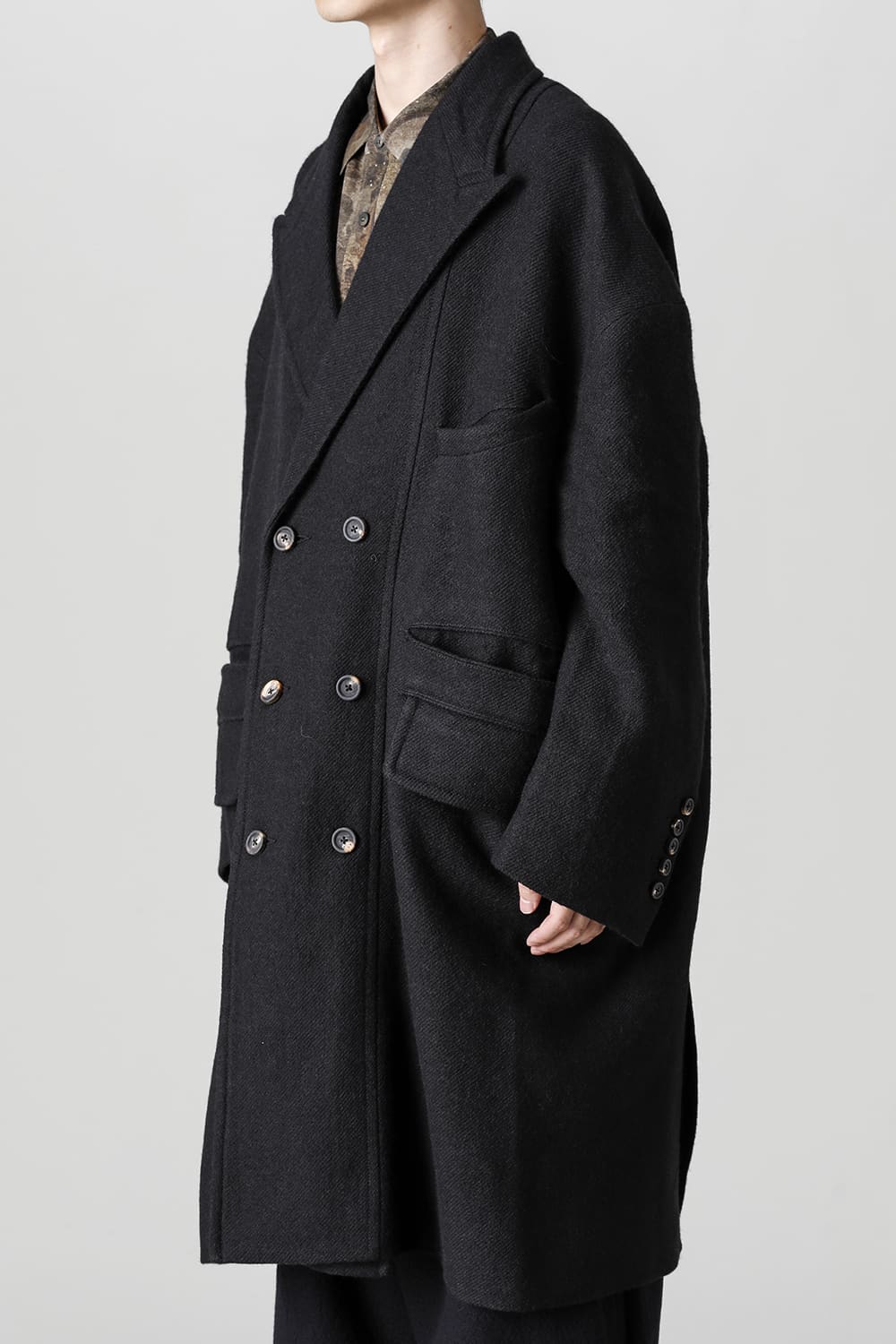 ダブルブレスト オーバーサイズコート