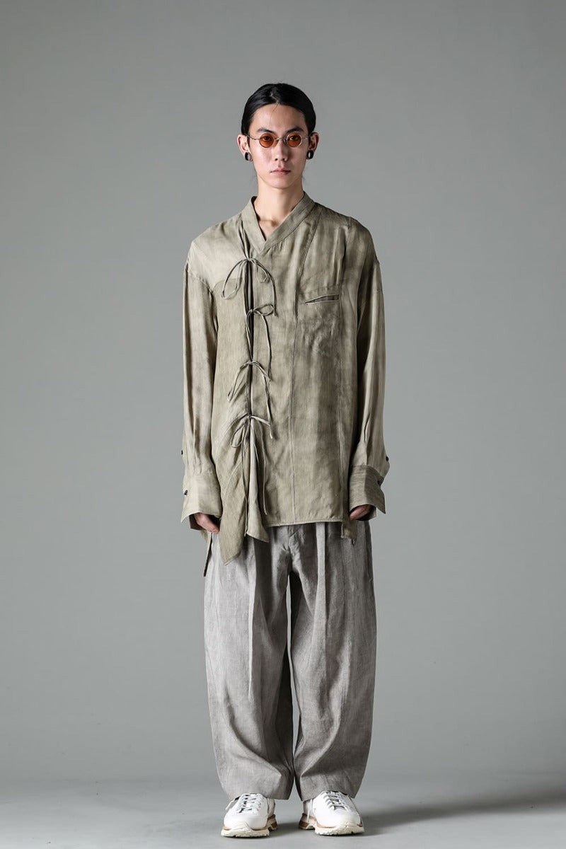 プリーツテーパードトラウザーズ