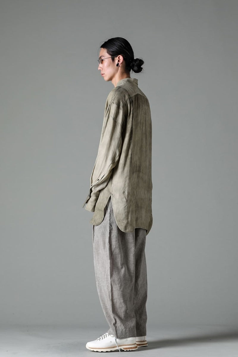 プリーツテーパードトラウザーズ