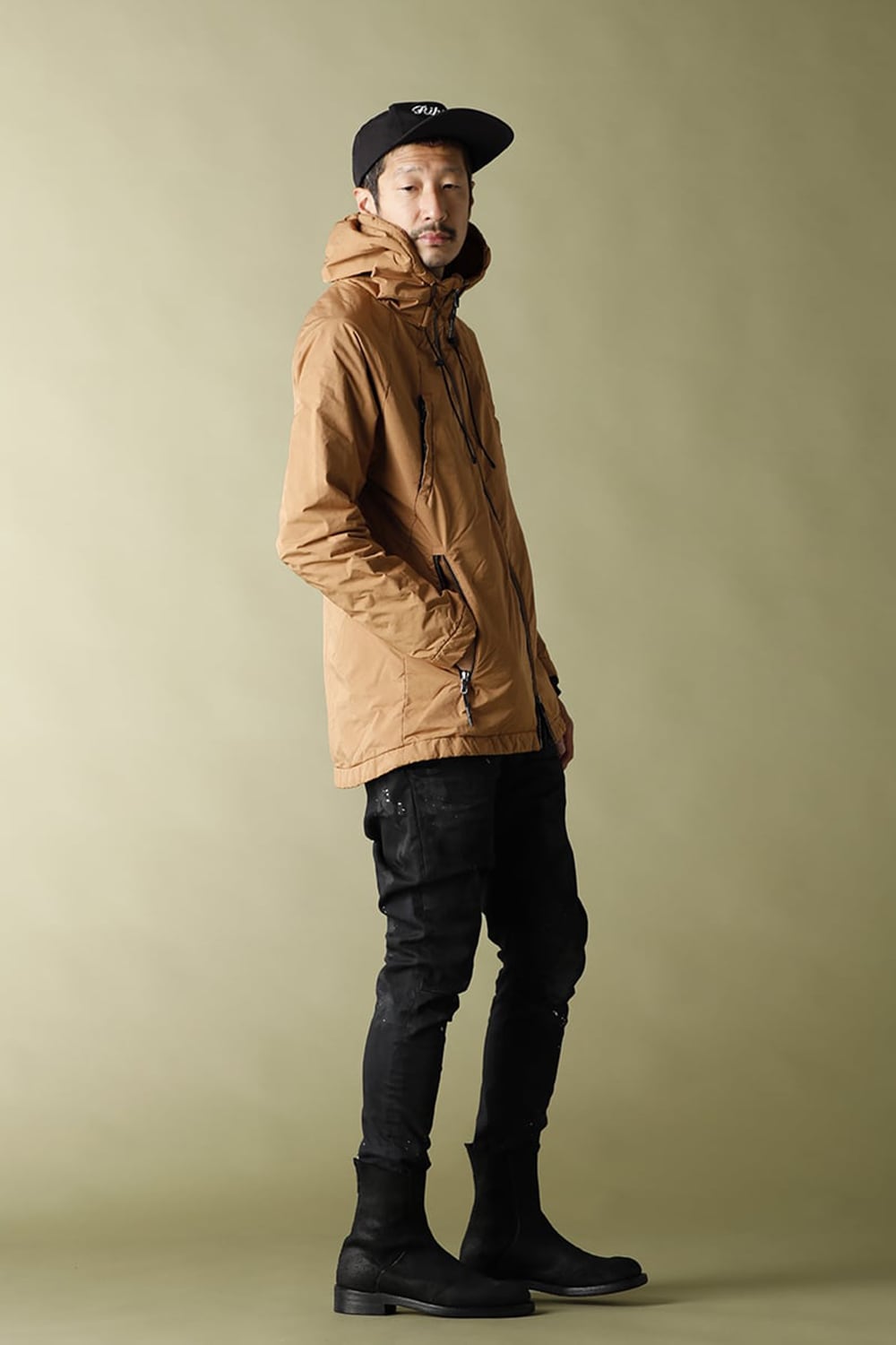 MOUNTAIN PARKA Camel