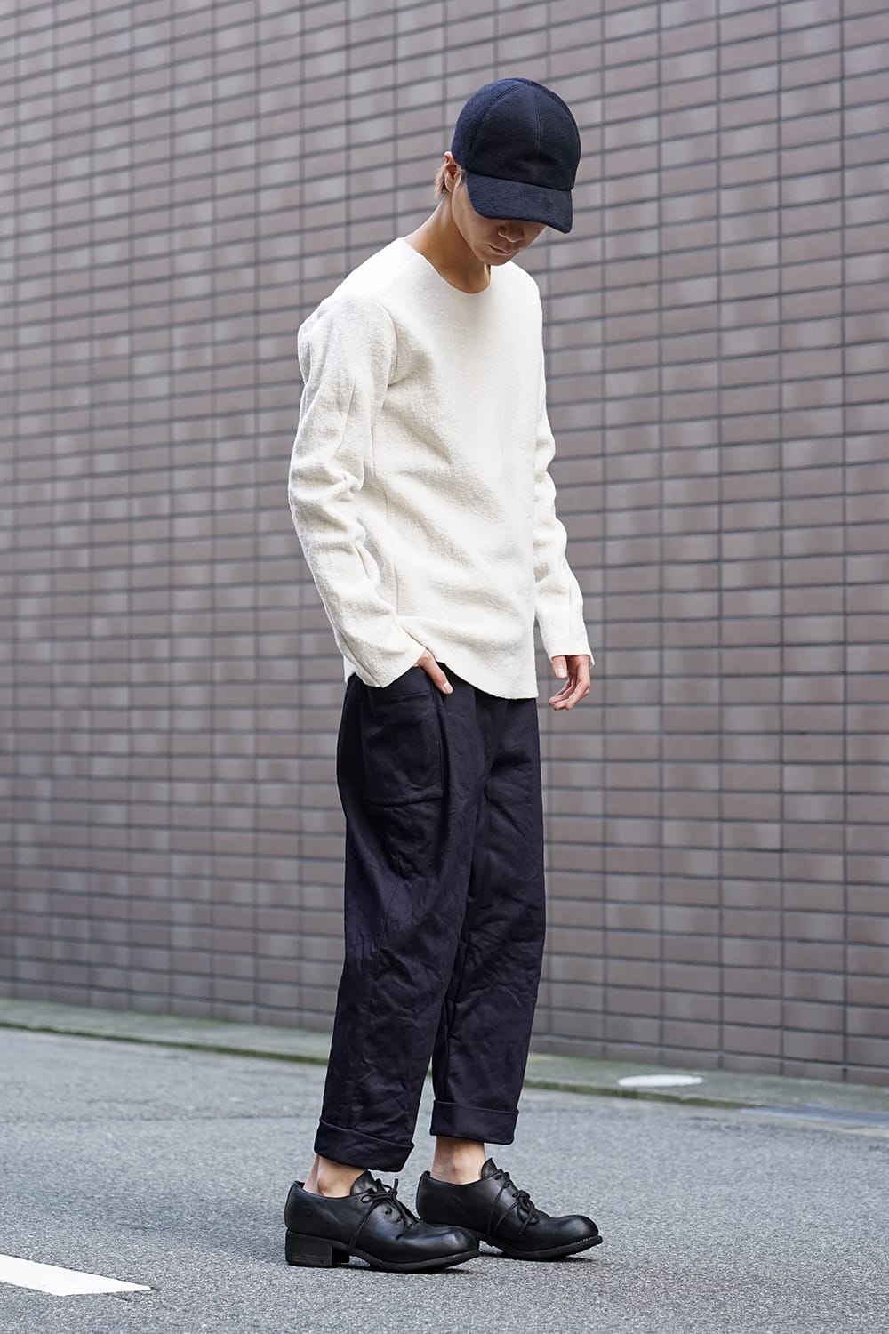 Cotton Drill Raised Back Cropped Pants Navy