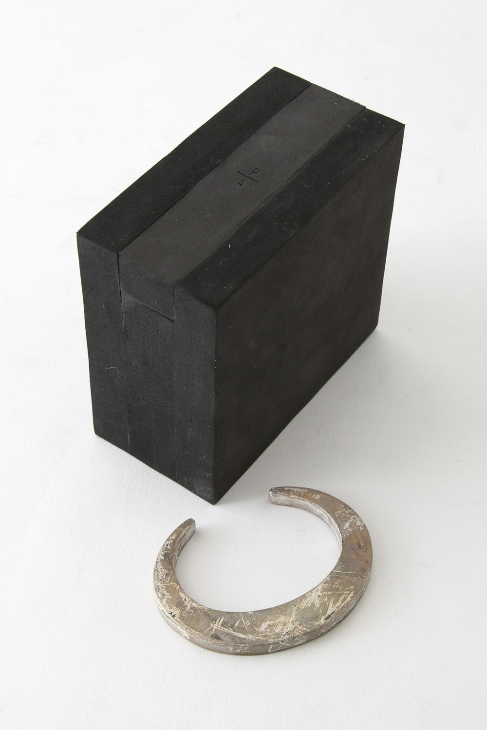 Parts of Four 17-18AW Crescent Bracelet SUAG 7mm