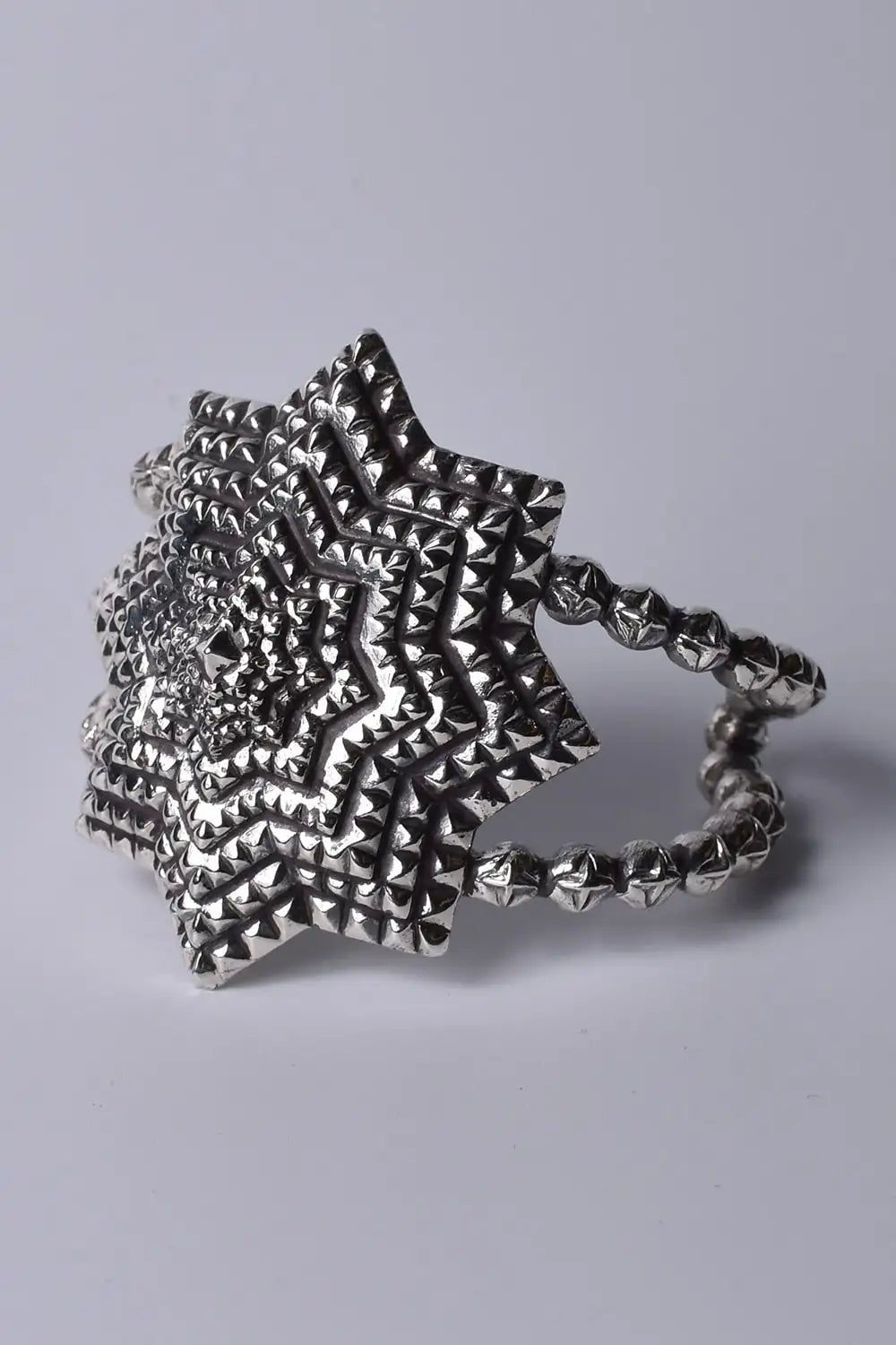 フラワーエレメント バングル