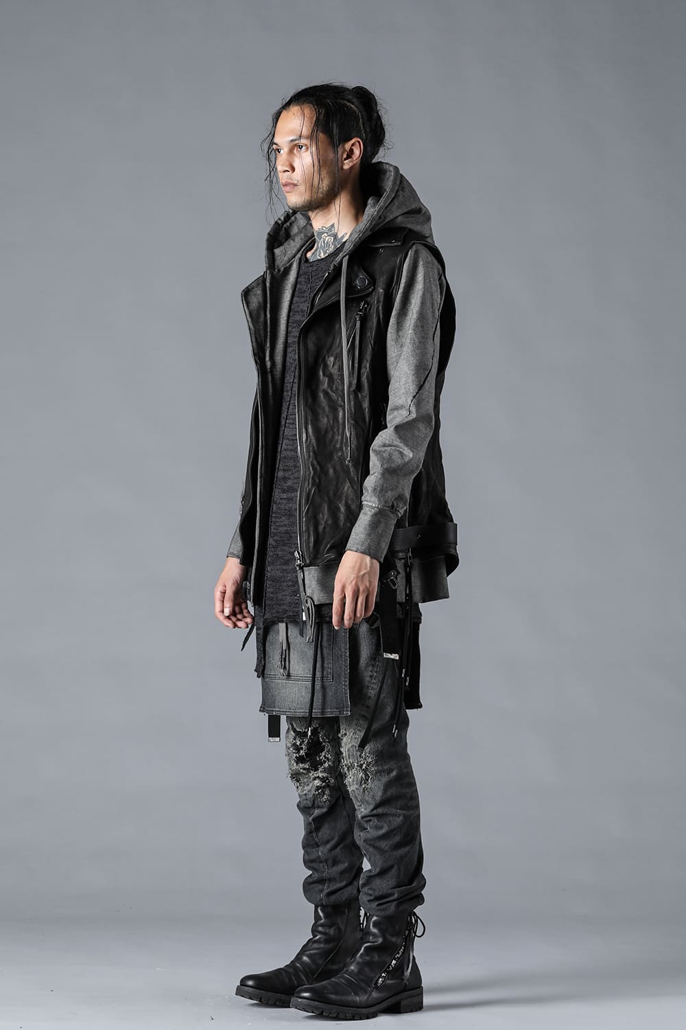 ジャパンカーフレザーライダースベスト