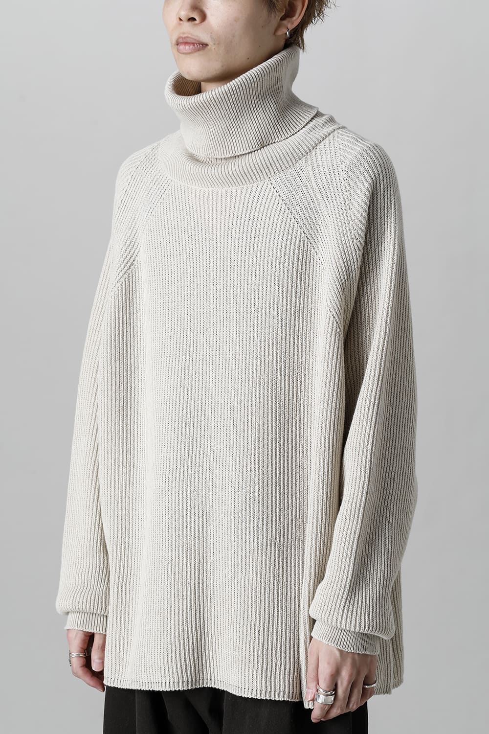 KNITTED TURTLE NECK Ivory