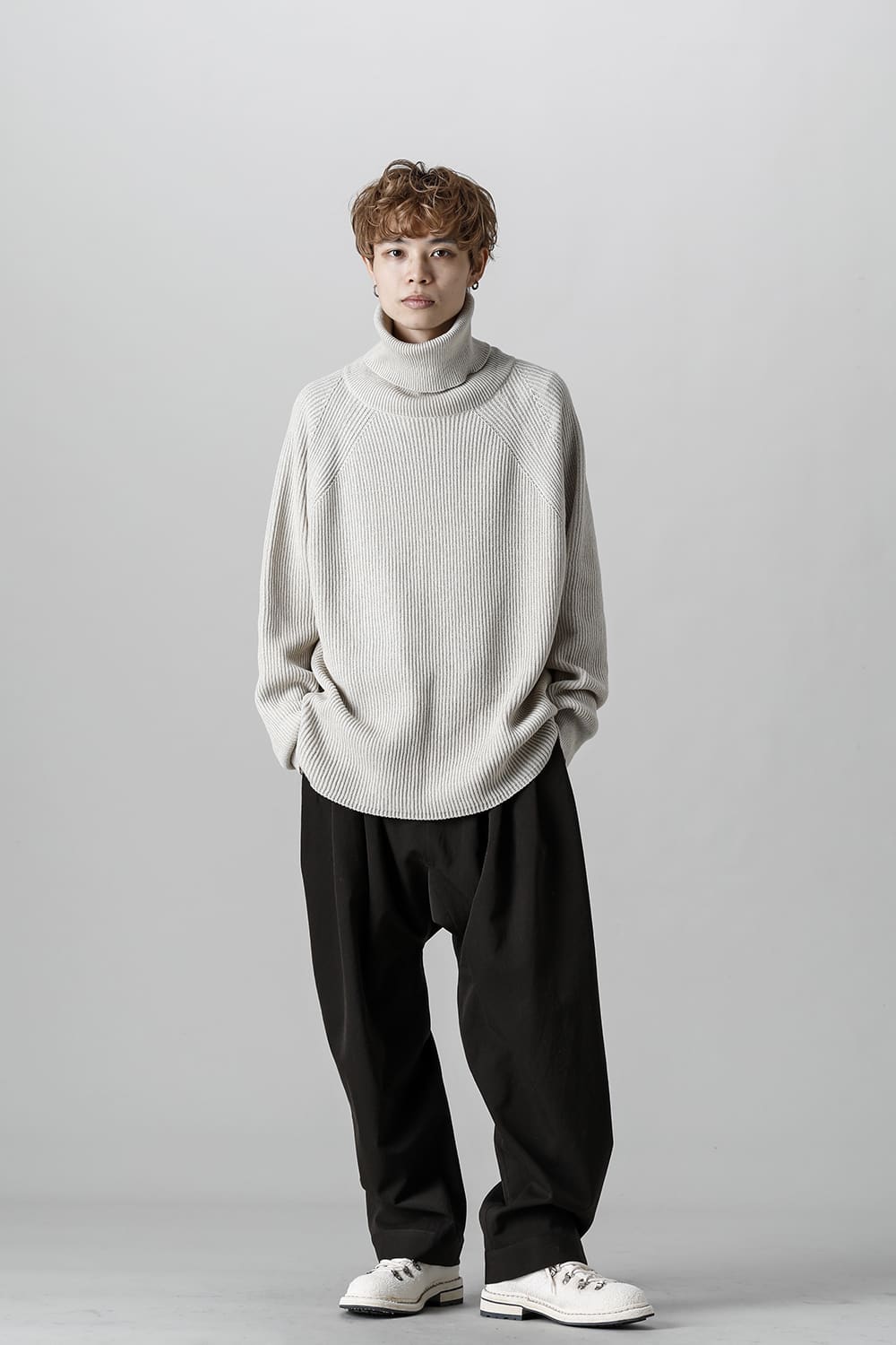 KNITTED TURTLE NECK Ivory