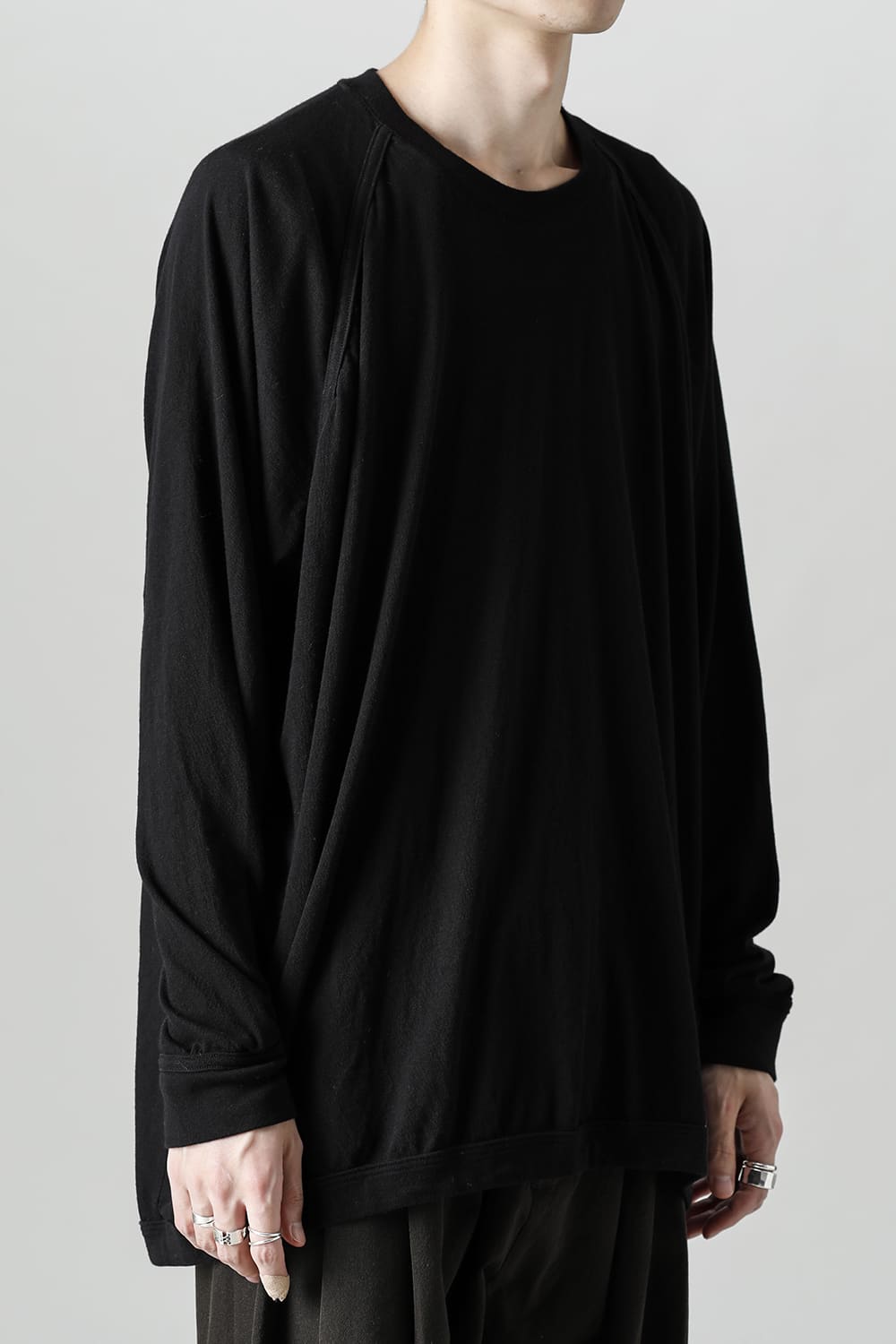 OVERSIZED LS TEE Black