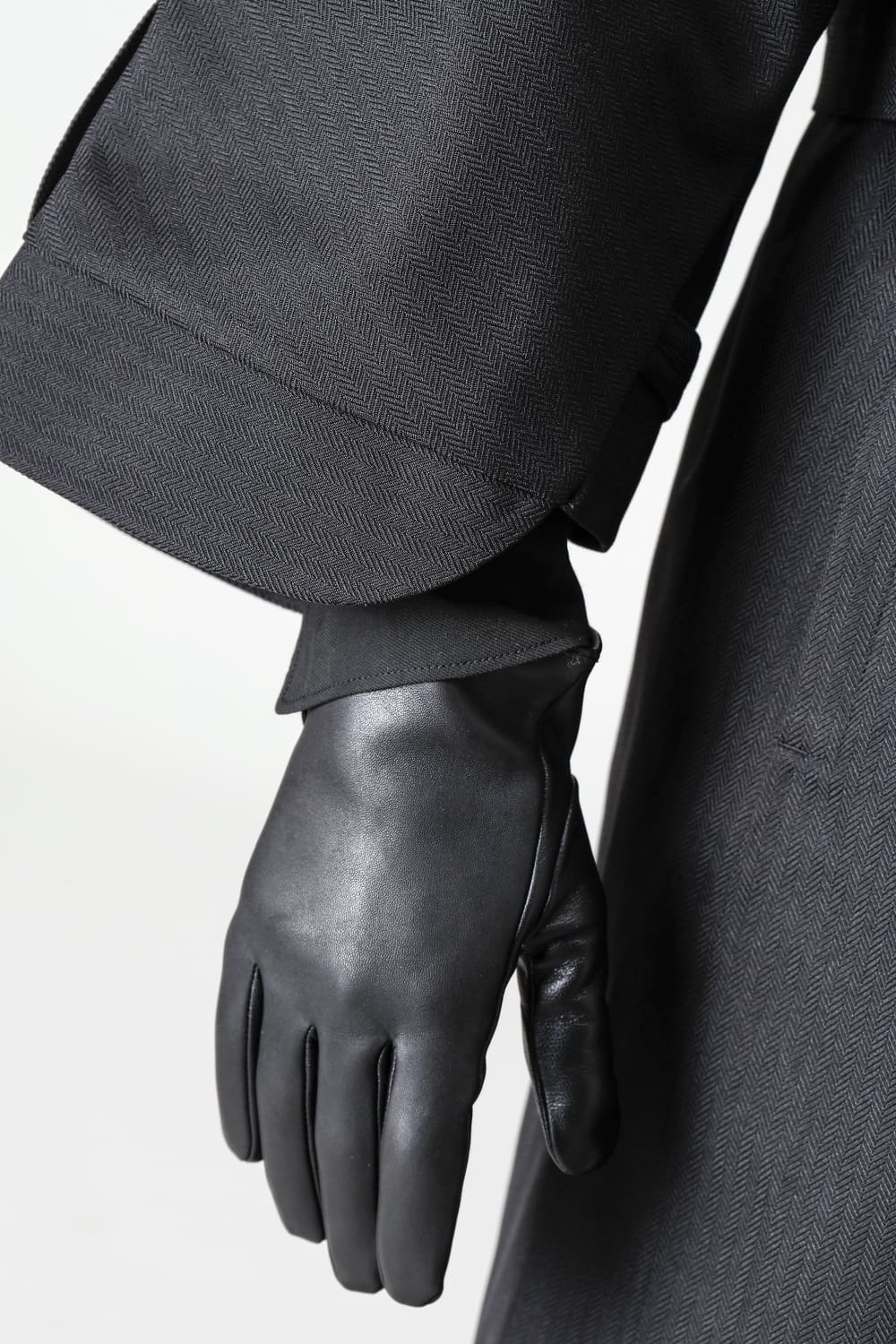 Finest Sccottish Cashmare Touch Screen Leather Glove  Black