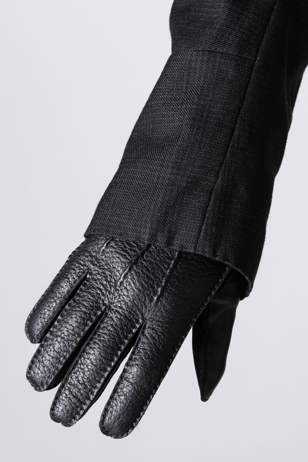 Oxburgh Sccottish Cashmare Touch Screen Leather Glove  Black
