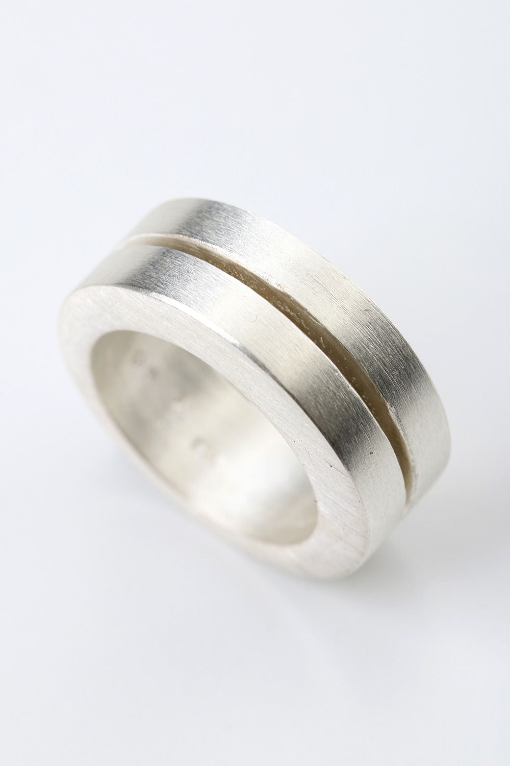 Crescent Crevice Ring