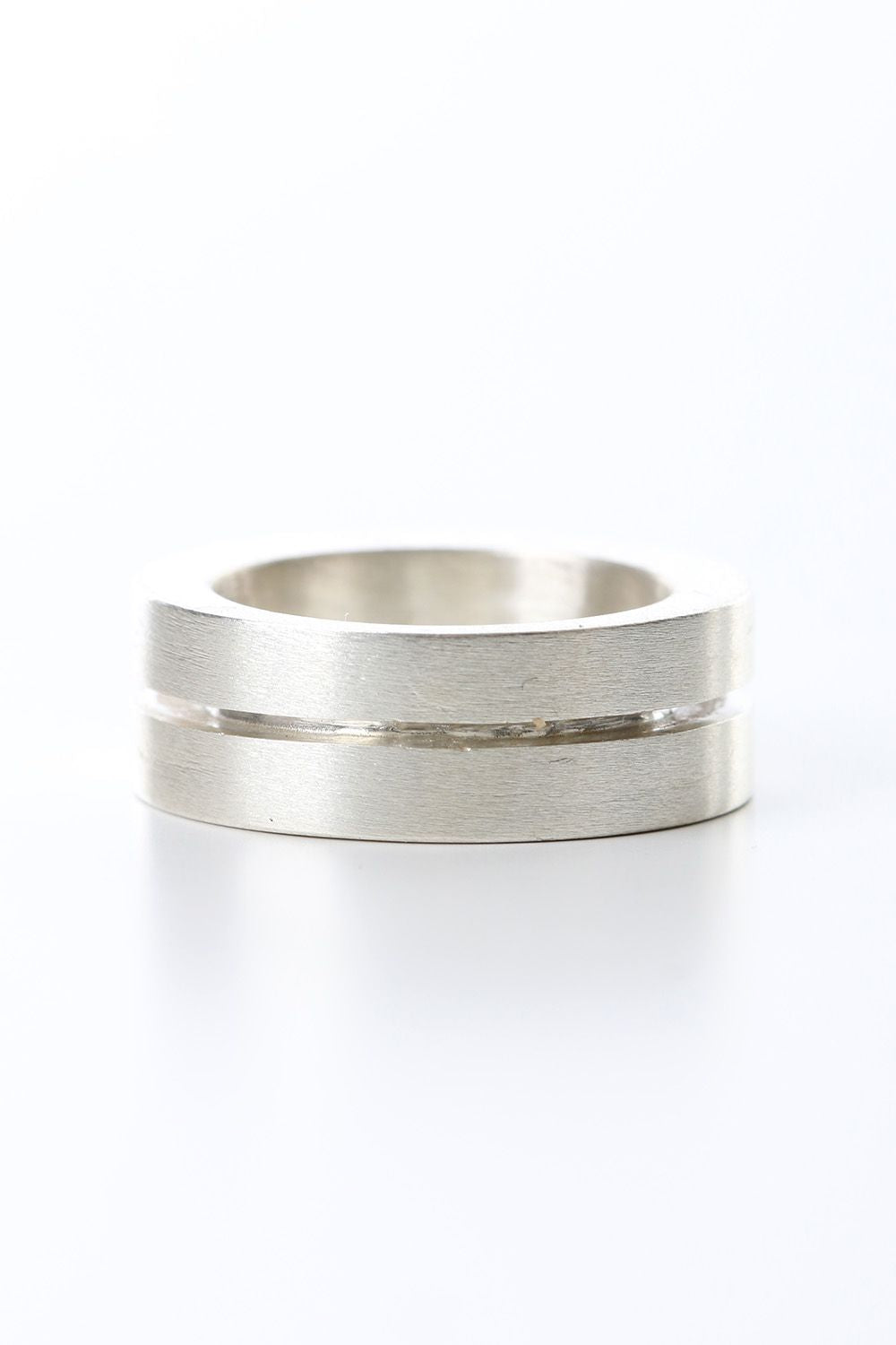 Crescent Crevice Ring