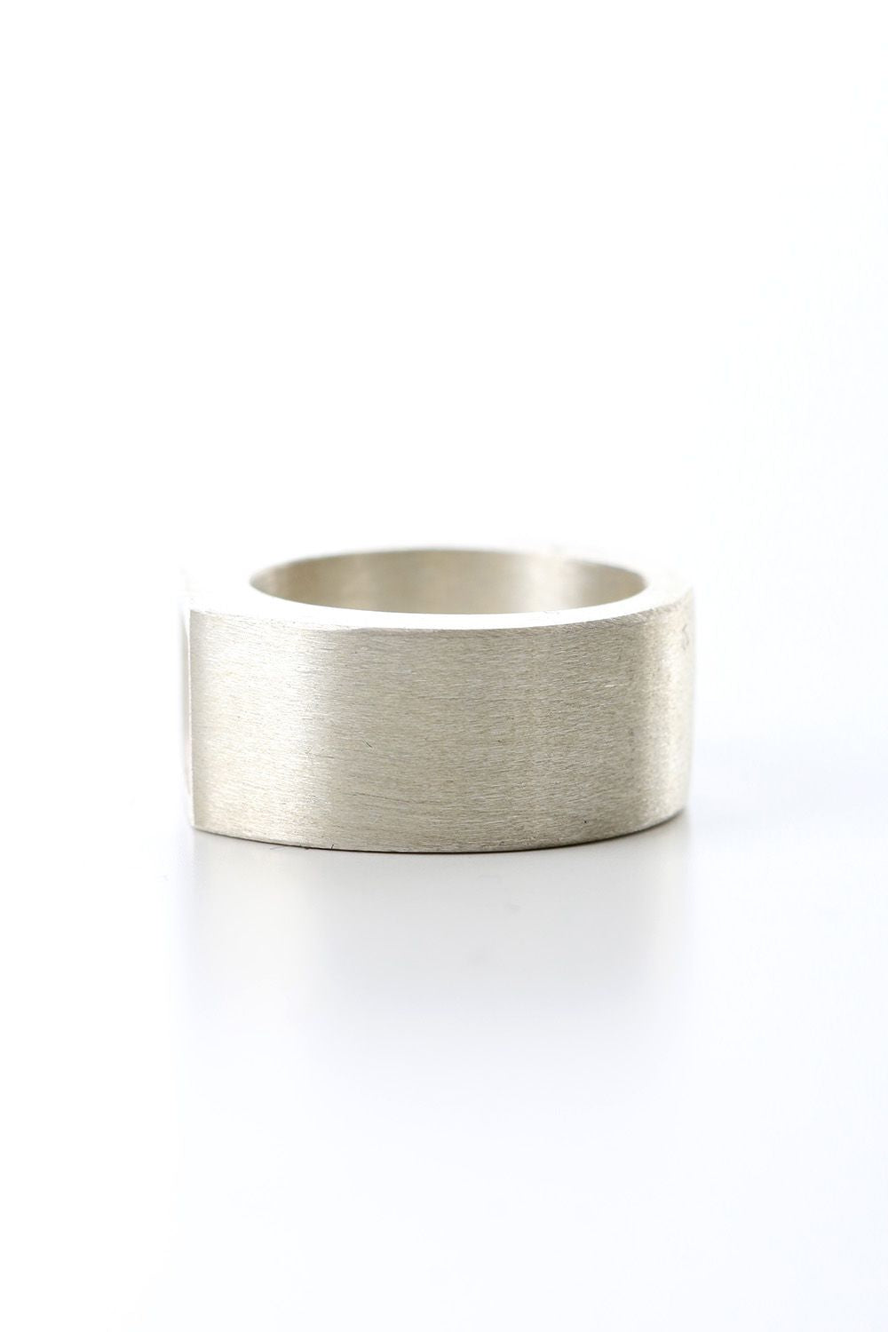 Crescent Plane Gateway Ring (9mm MA)