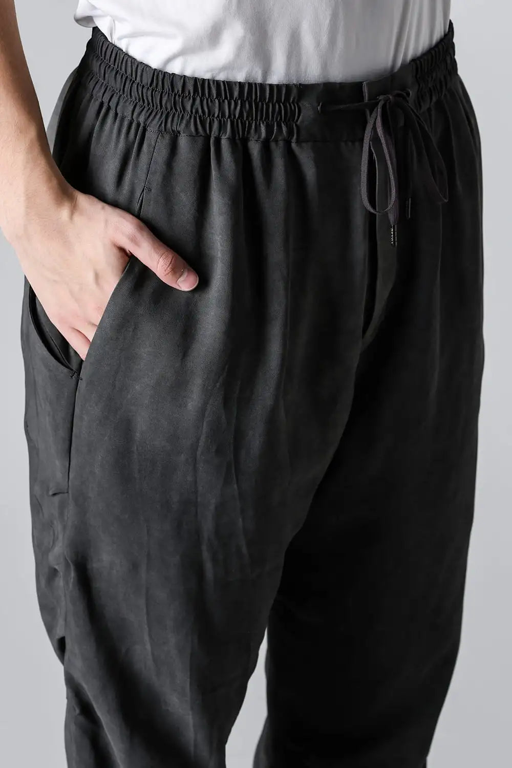 Jogger pants High twist viscose