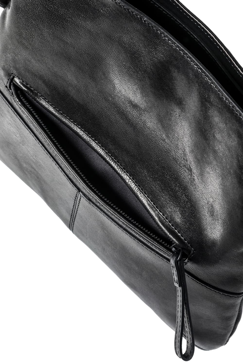 Leather poche 'enveloppe'