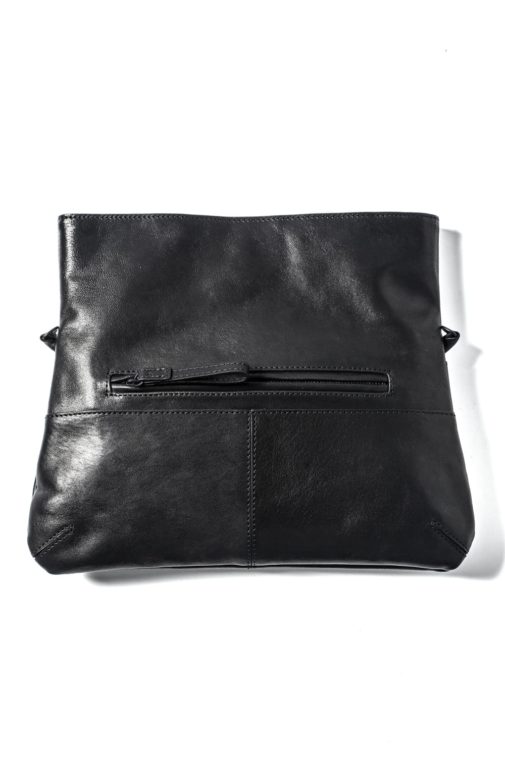 Leather poche 'enveloppe'