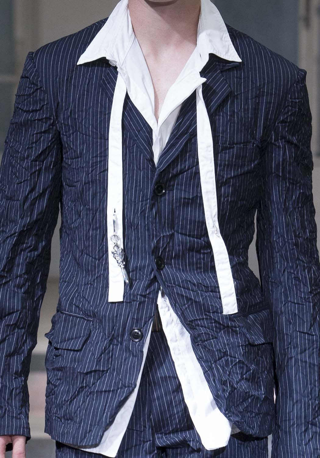 3B Notched Lapel Wrinkled Stripe Jacket