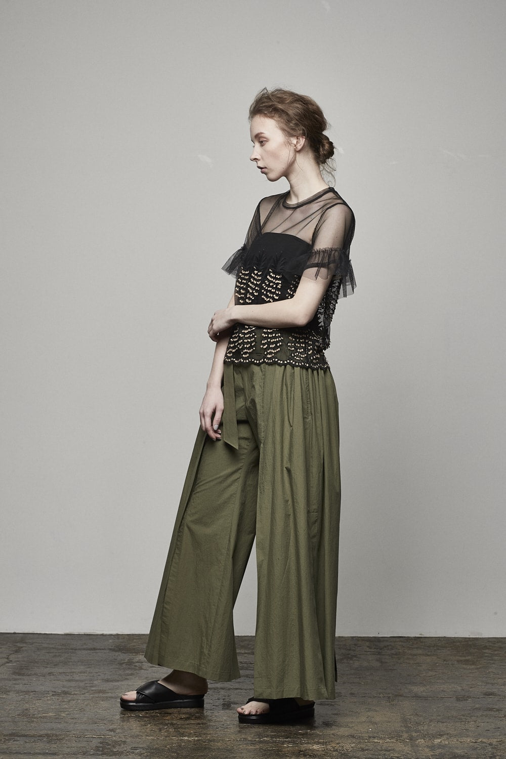 PINEAPPLE TULE T - 17S-T-01