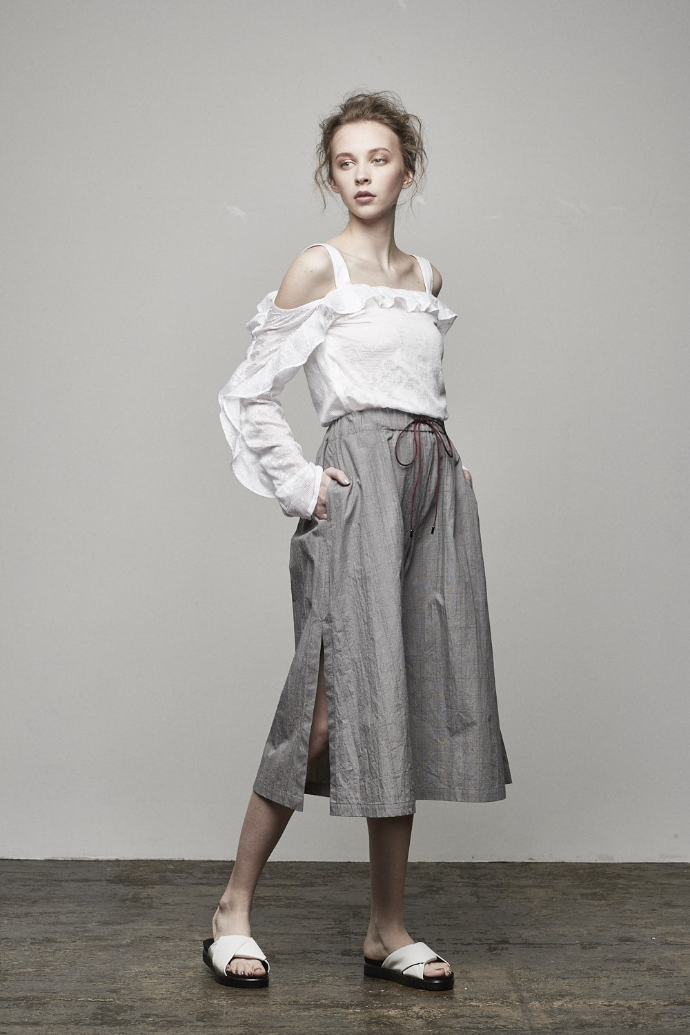 OPAL FRILL OFFSHOULDER TOP - 17S-SH-07