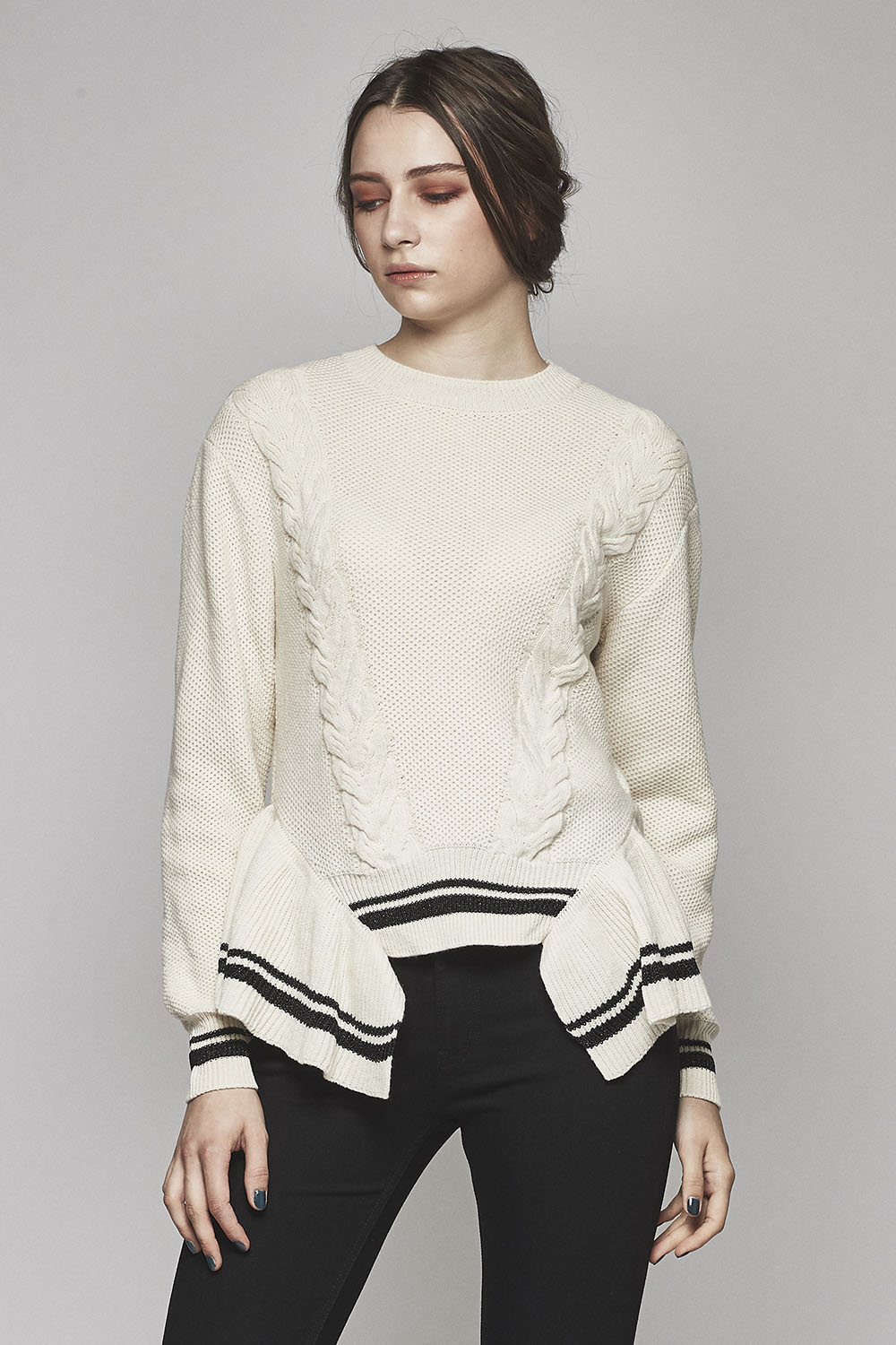 Ruffle Lace Up Knit - 17FK02