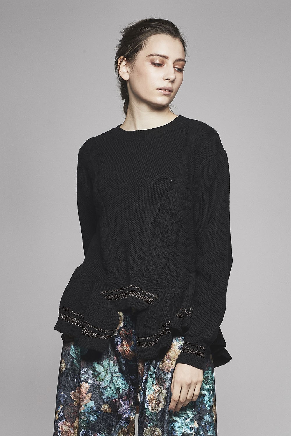 Ruffle Lace Up Knit - 17FK02