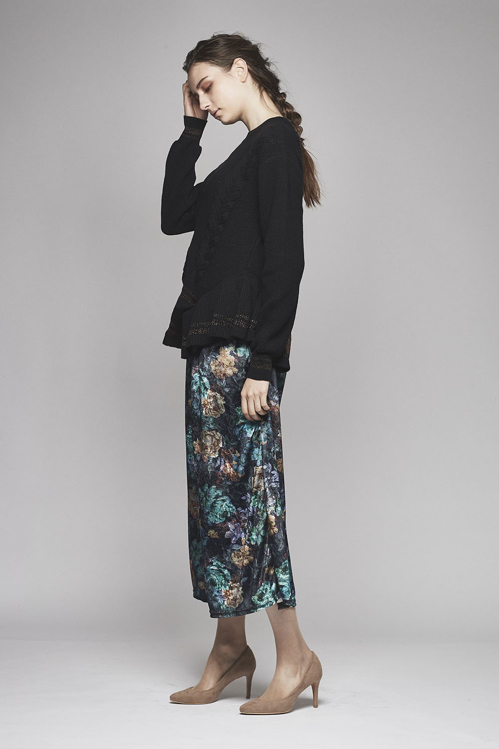 Ruffle Lace Up Knit - 17FK02