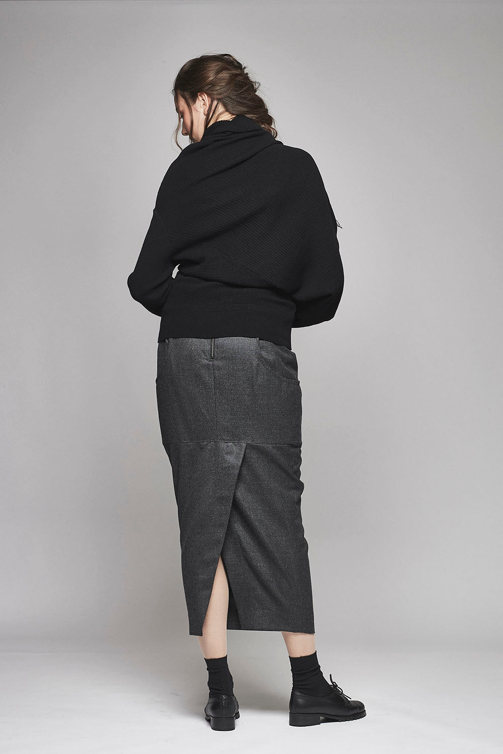 Deformed Fringe Knit - 17FK03