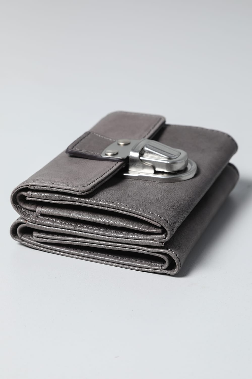 レザー トライフォールド ウォレット 'cartable' Slate Gray