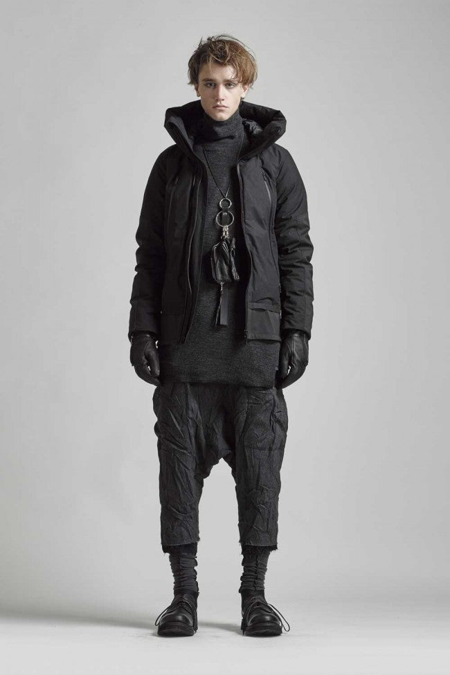 Rib knitting asymmetry turtleneck