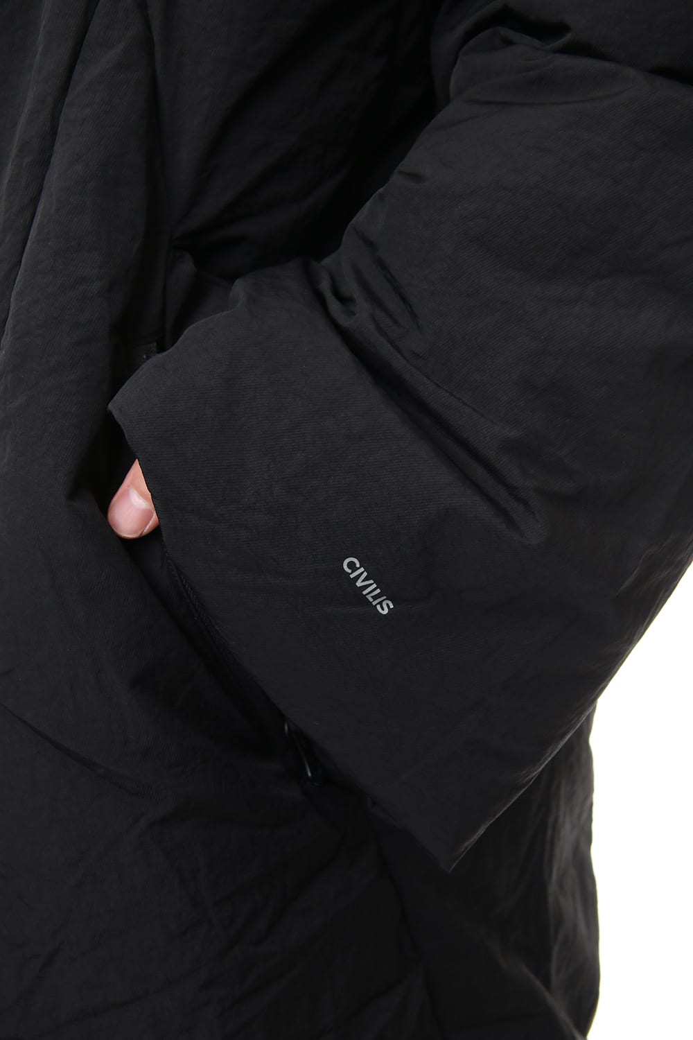 Darstronaut Geo cut Oversized down Black