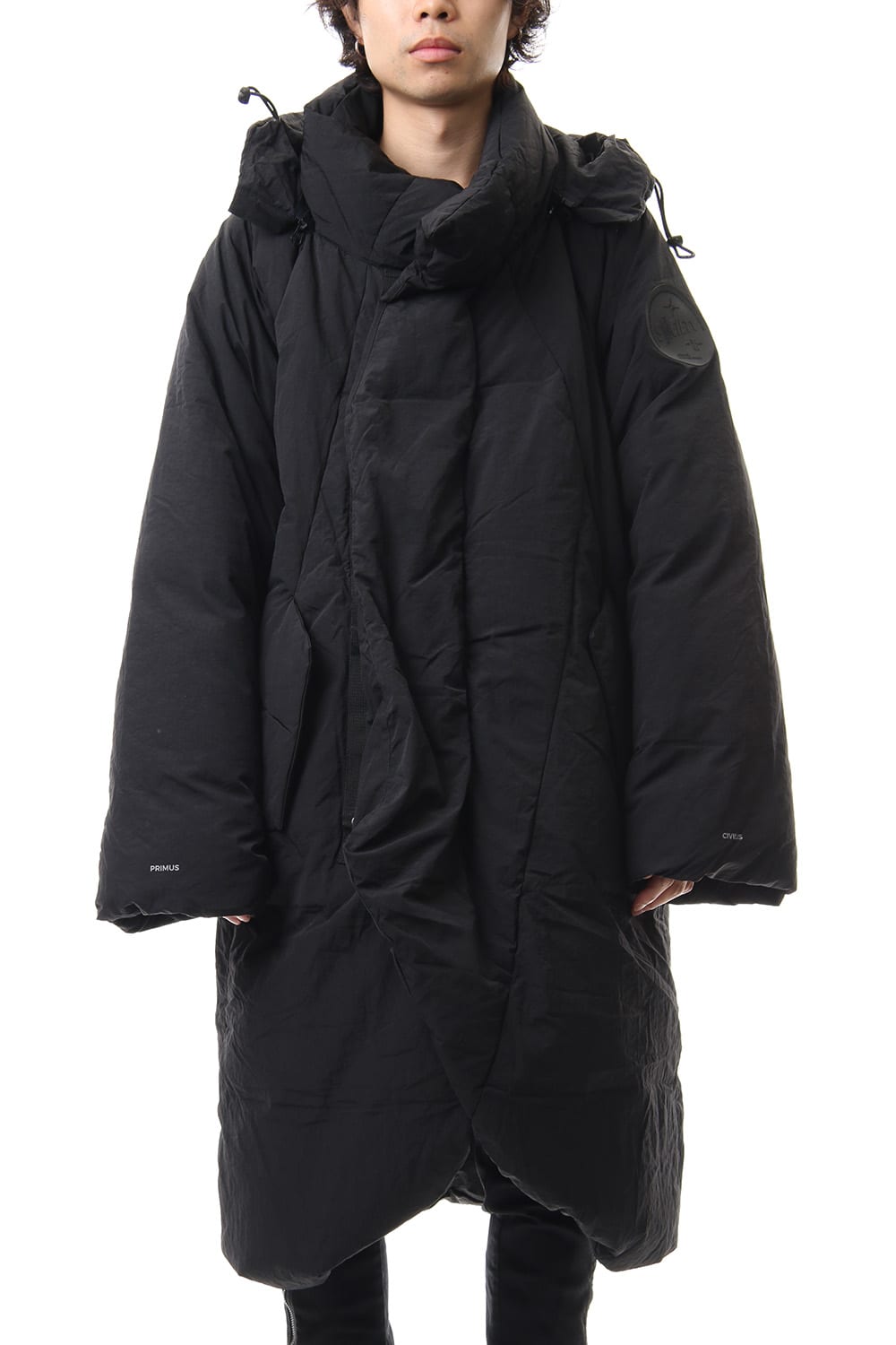 Darstronaut Geo cut Oversized down Black