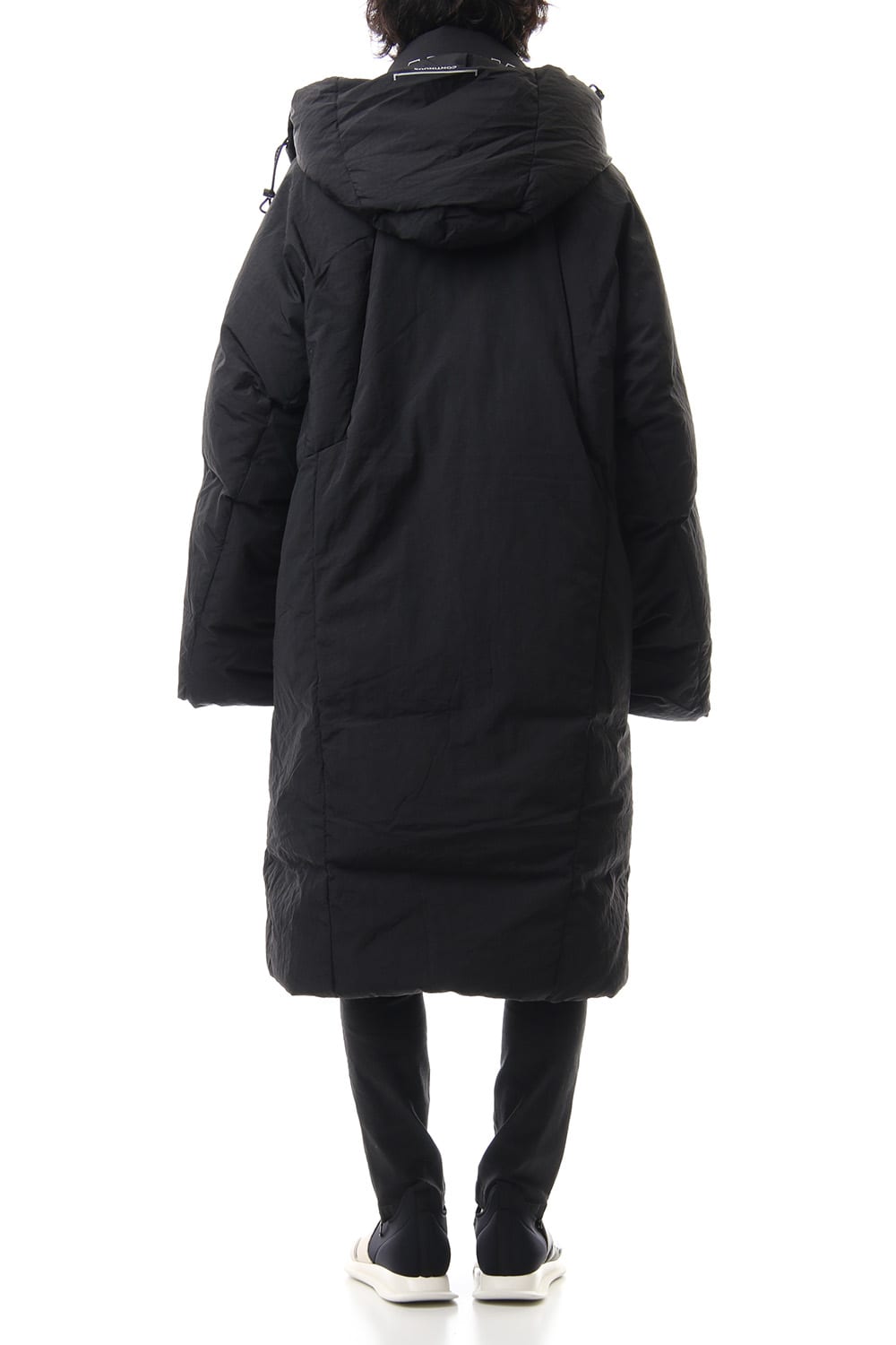 Darstronaut Geo cut Oversized down Black