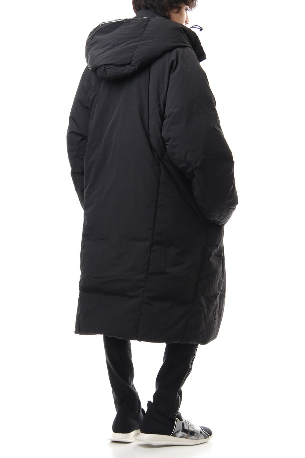 Darstronaut Geo cut Oversized down Black