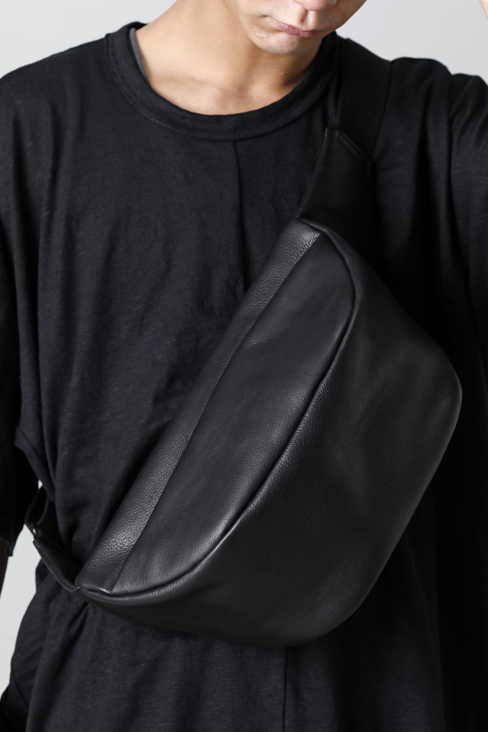 Leather waist bag 'demi cercle' 19
