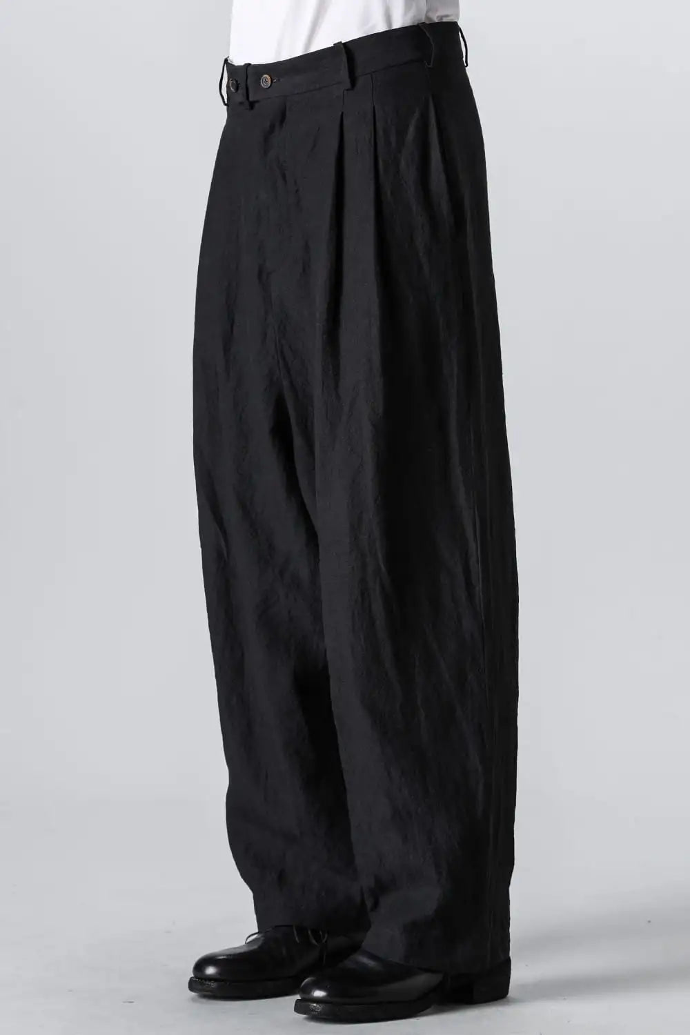 2 Tucked Wide Leg Pants