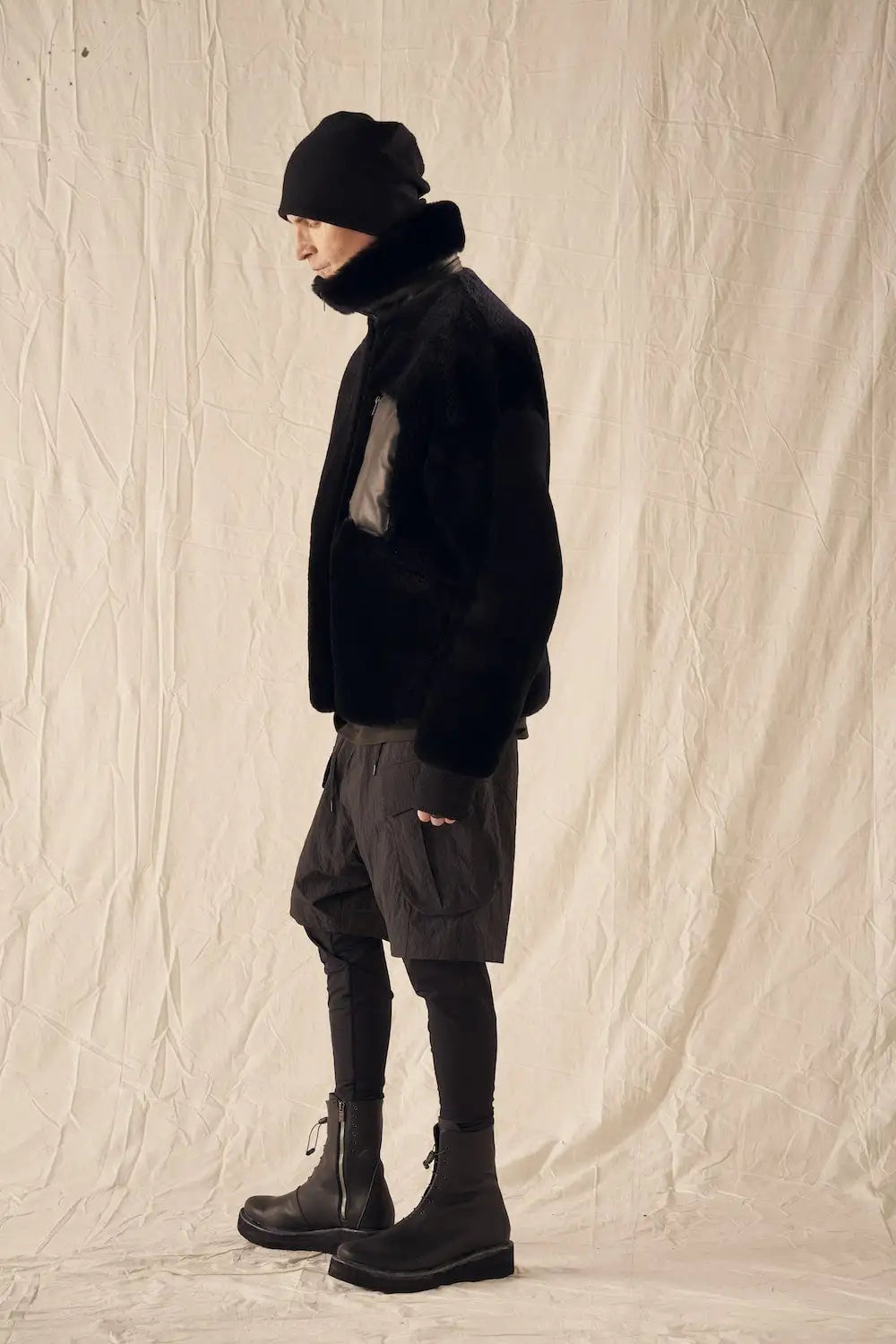 FASCINATE_THE R Limited Mouton Jacket Black